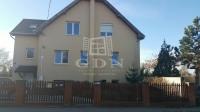 Csömör Üzlethelyiség