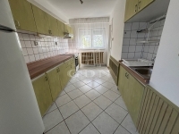 Almásfüzitő Lakás (téglaépítésű)