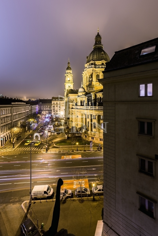 închiriere Budapest VI. kerület Locuinta (caramida)