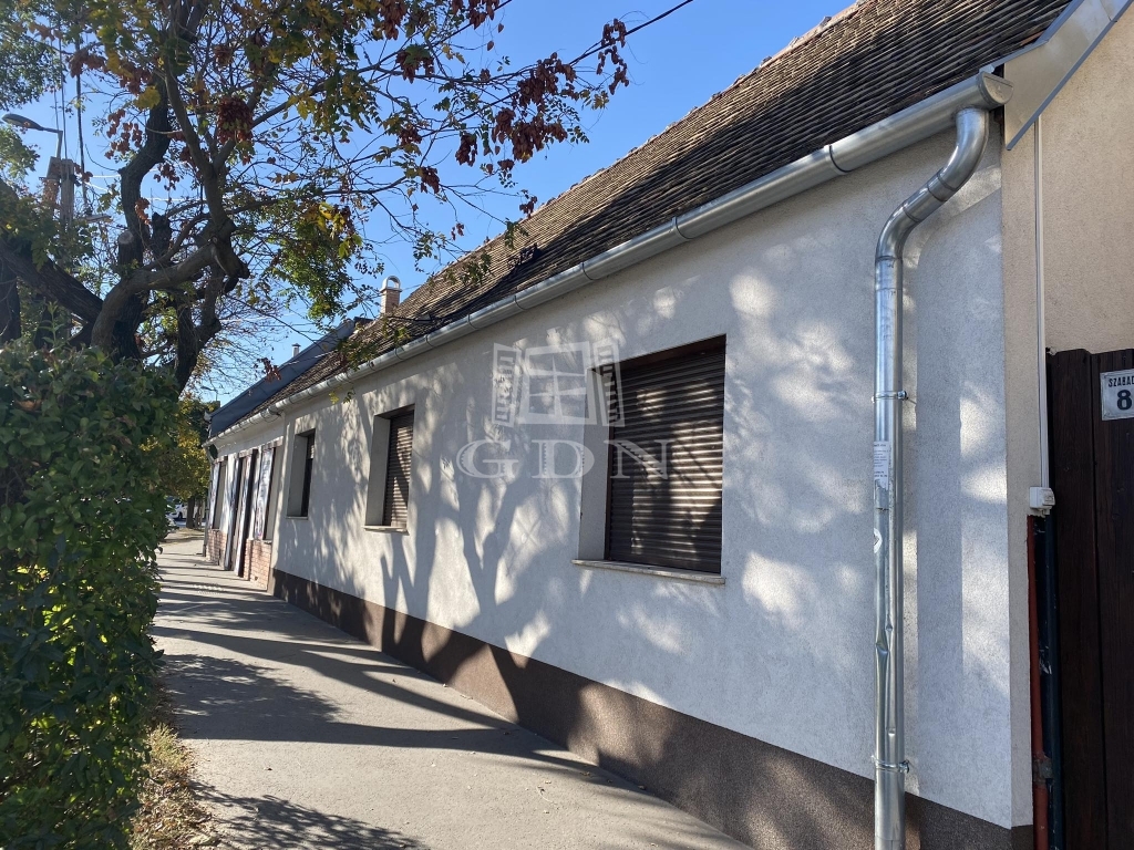 Verkauf Budaörs Wohnung (Ziegel)